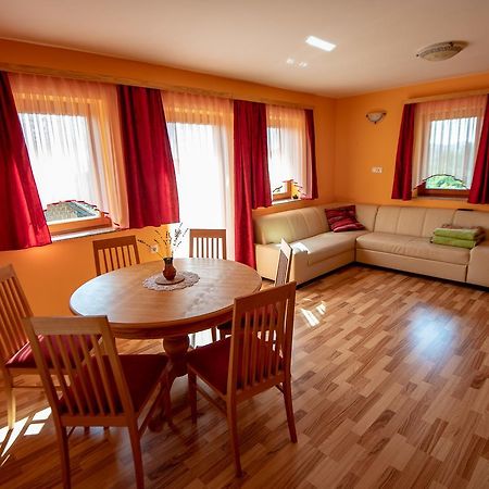 Vineyard Cottage Pod Piramido Dobrnic Zewnętrze zdjęcie