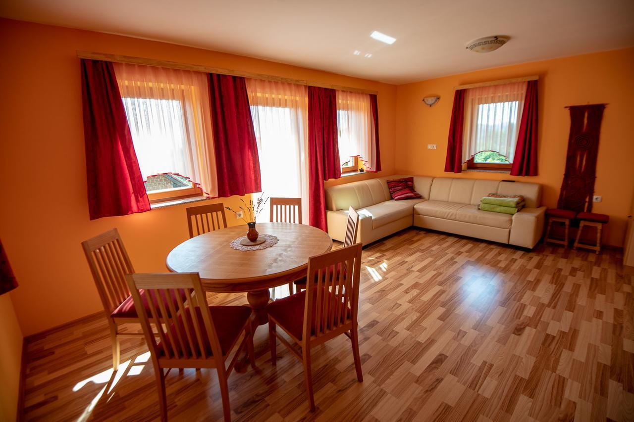 Vineyard Cottage Pod Piramido Dobrnic Zewnętrze zdjęcie