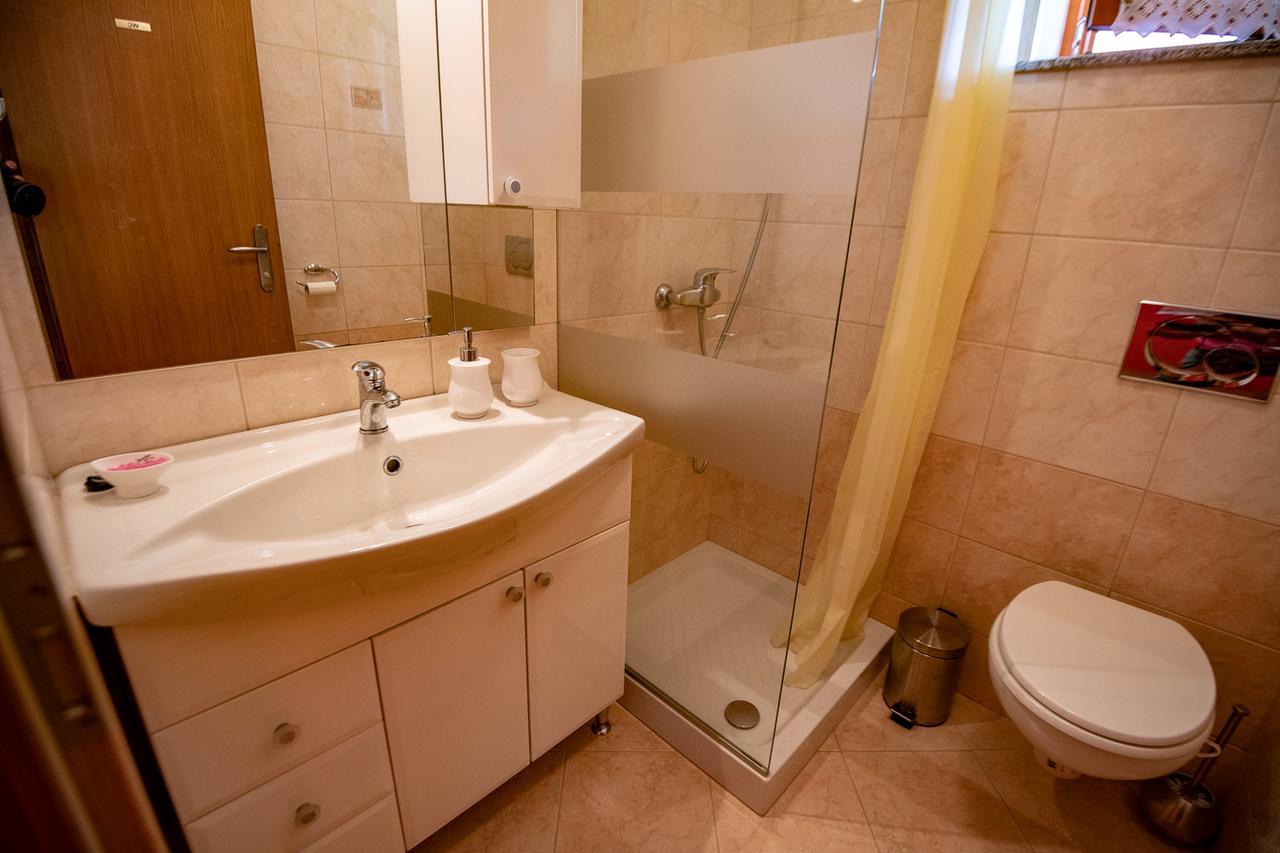 Vineyard Cottage Pod Piramido Dobrnic Zewnętrze zdjęcie